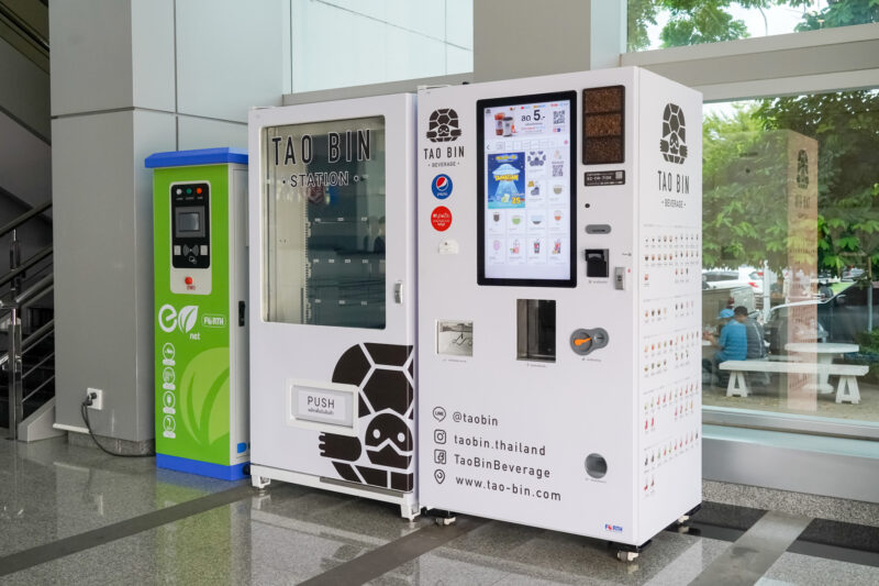 タオビンの自動販売機「Tao Bin」を開発・製造するフォースEMSを訪問